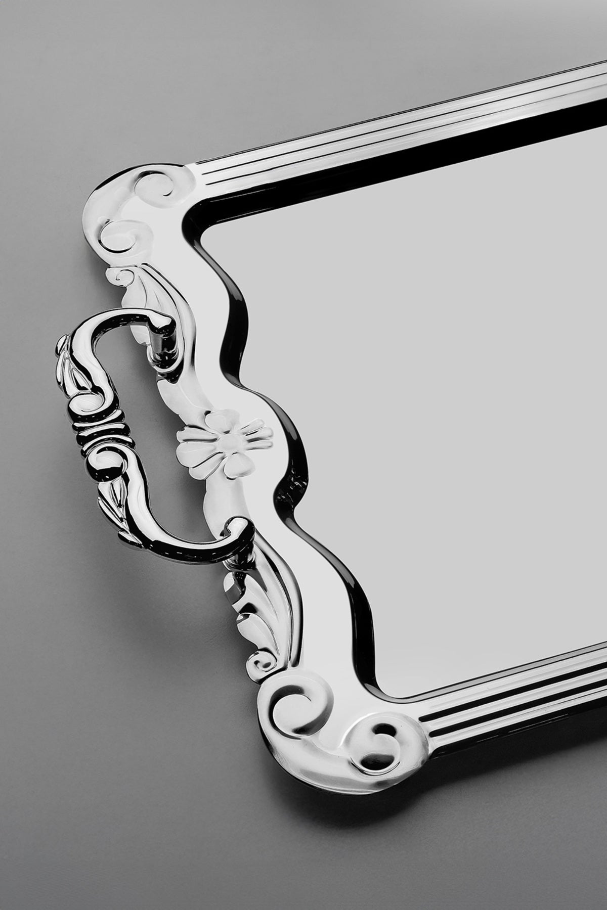 Babil Sade Çelik Çay Tepsi