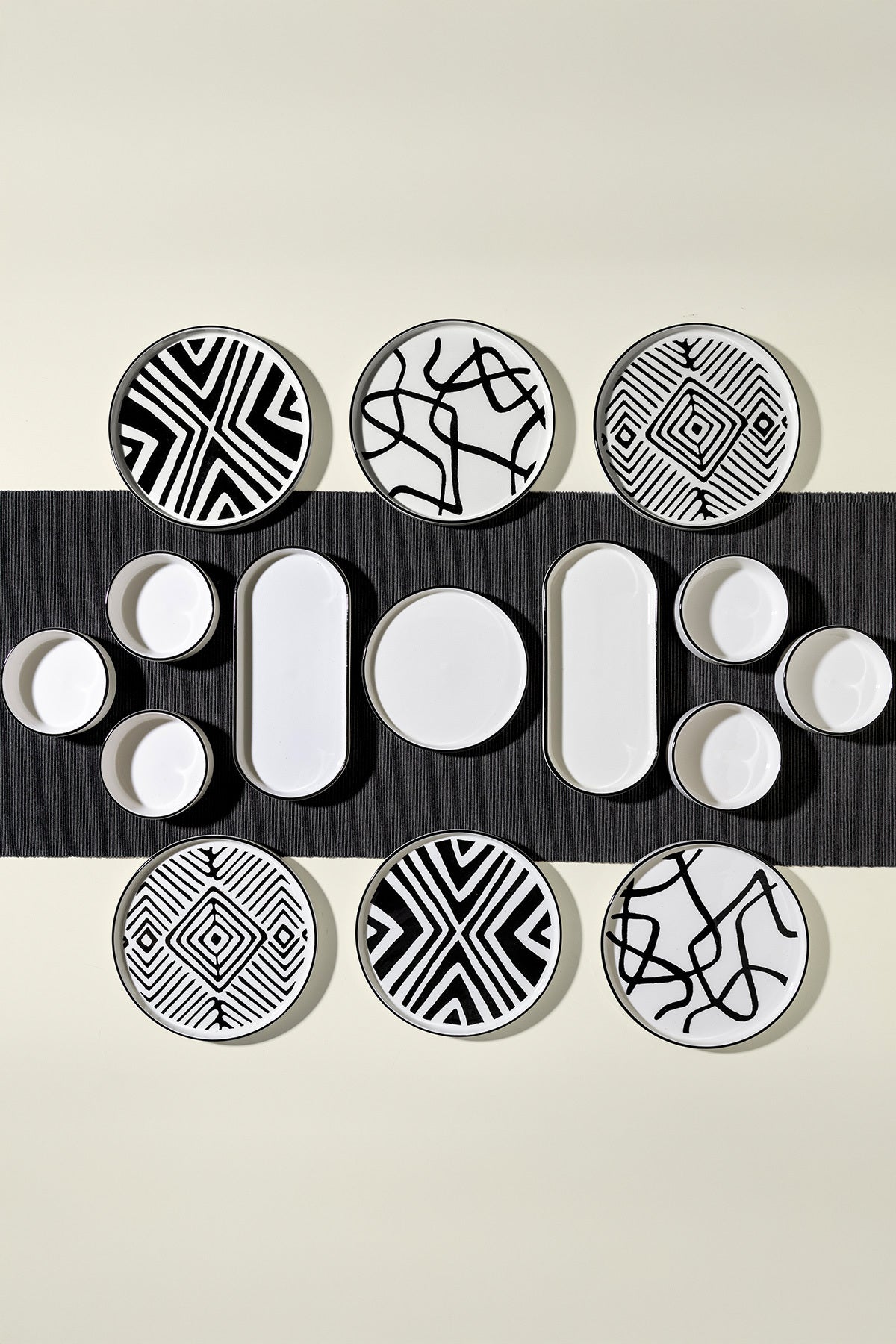 Black Line 6 Kişilik 15 Parça Seramik Kahvaltı Takımı