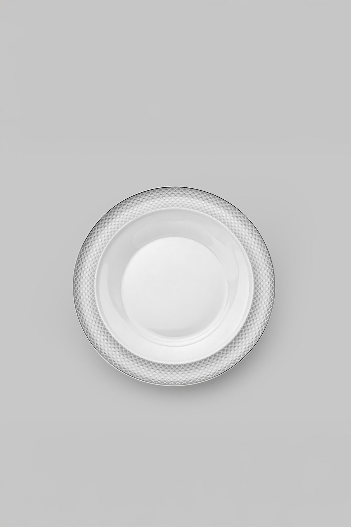 Camelia Platinum Gilded 28-Piece Porcelain Dinner Set