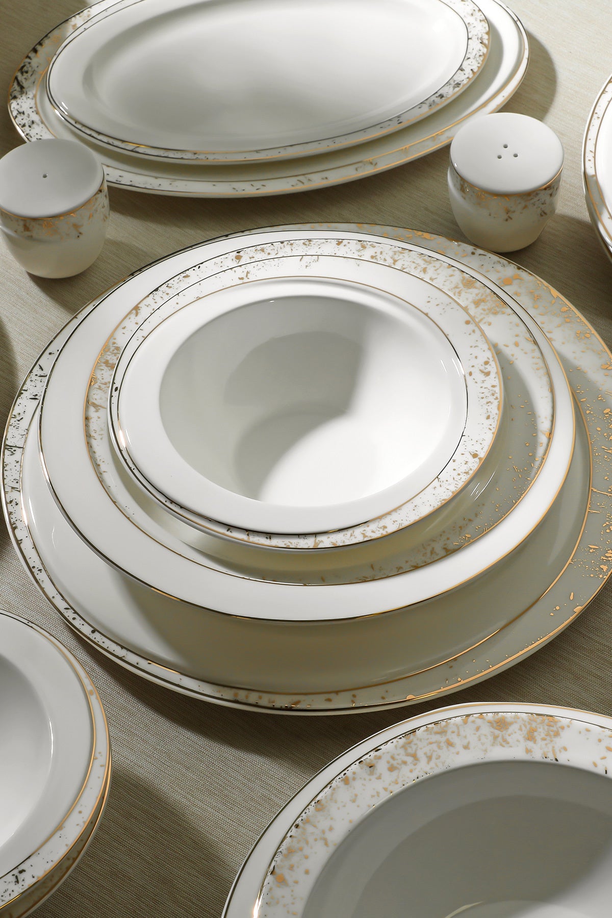 Carla Gold Yaldızlı 28 Parça Porselen Yemek Takımı