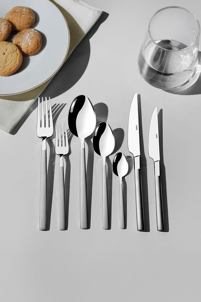 Dalyan Satin 12 Person 84 Piece Cutlery Set with Leather Box