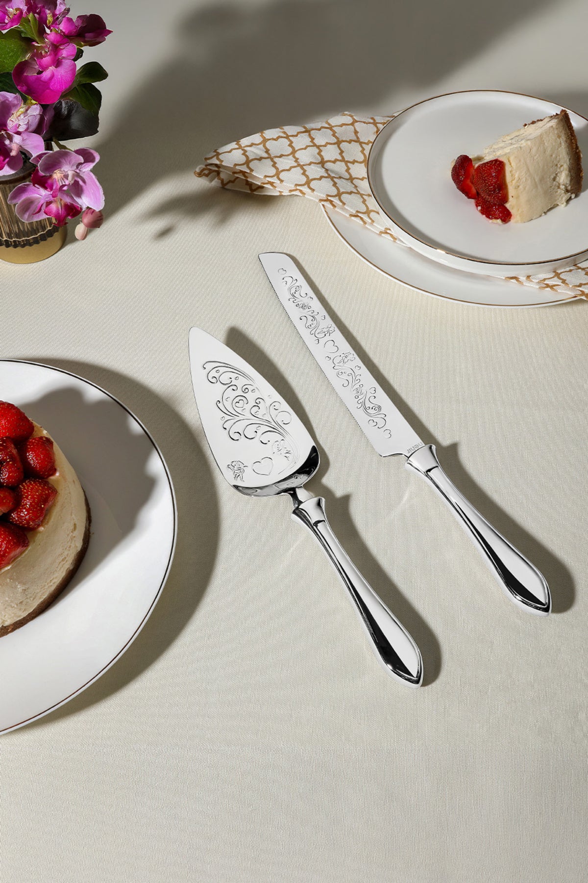 Defne Sade 2 Parça Paslanmaz Çelik Kek Servis Seti