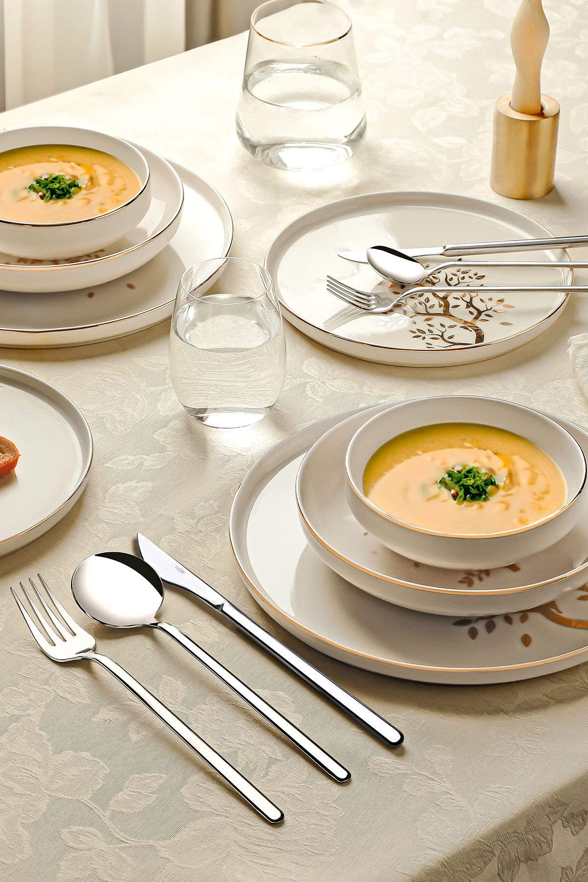 Duru 24 Piece Tree of Life Porcelain Dinner Set for 6 People