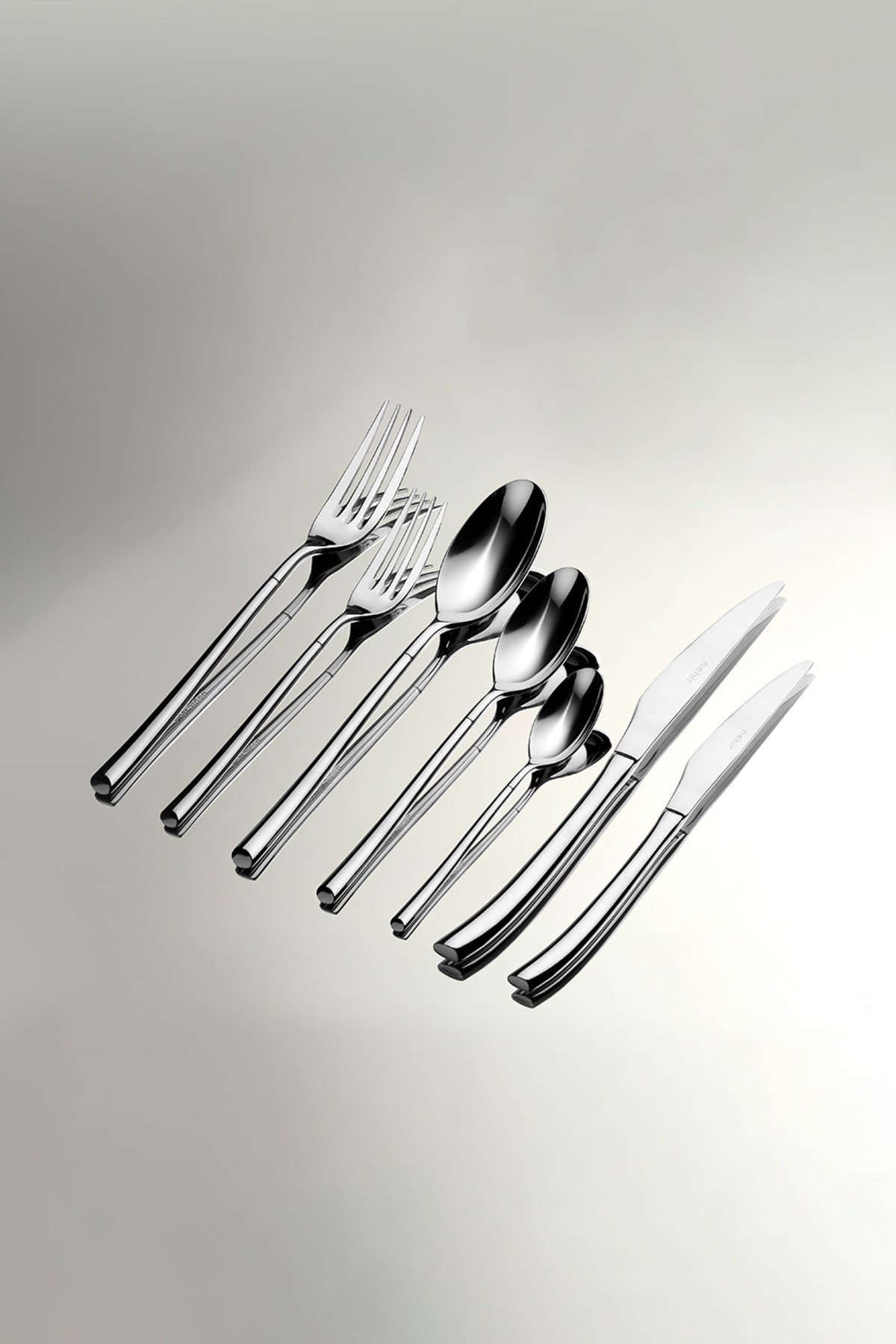 Elegance Plain 12 Person 84 Piece Boxed Cutlery Set