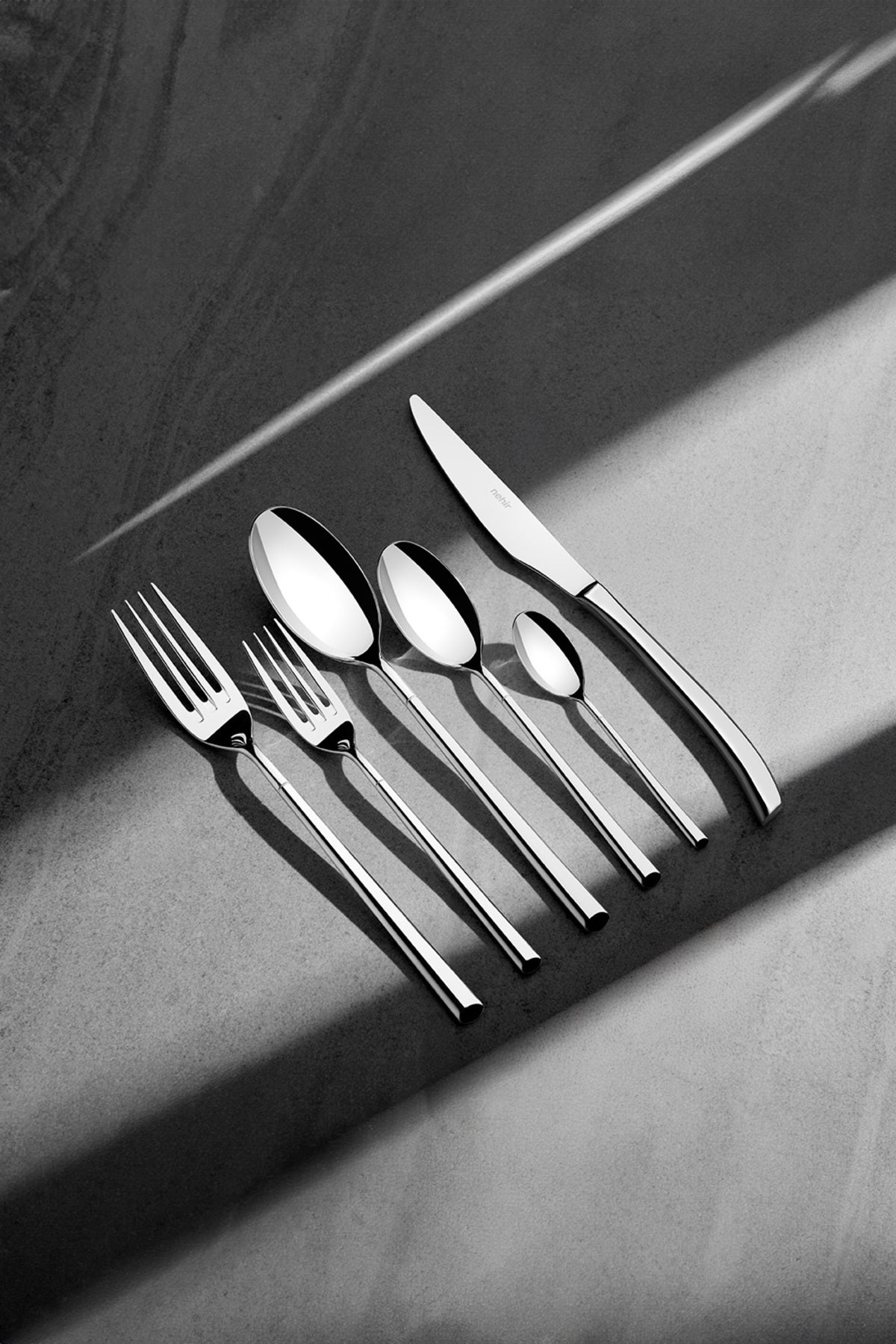 Elegance Plain 36 Piece Boxed Cutlery Set for 6 People