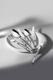 Flora Beyaz 6 Kişilik Desenli 36 Parça Kutulu Çatal Kaşık Bıçak Takımı