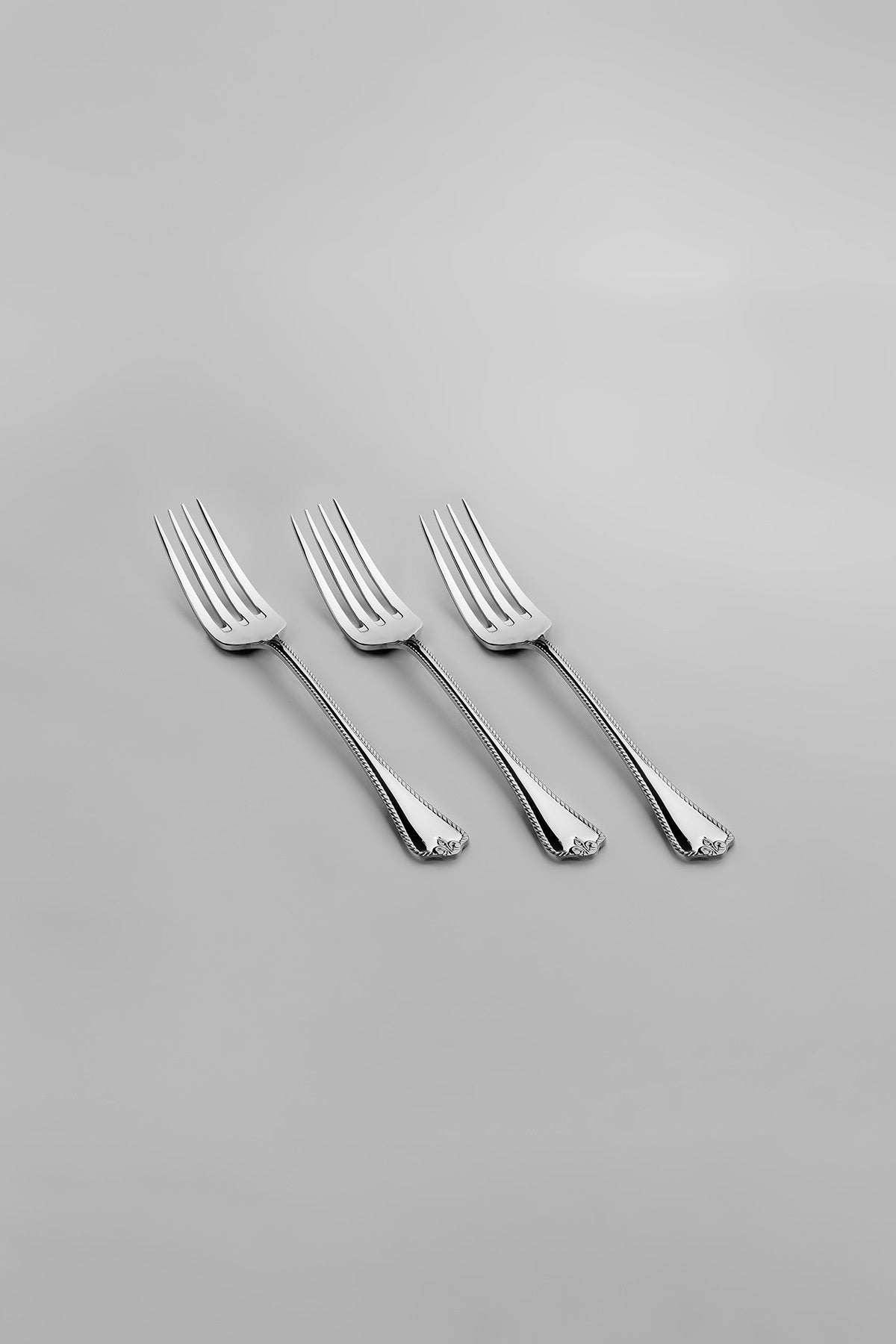 Fulya Plain 60 Piece Boxed Cutlery Set for 12 People