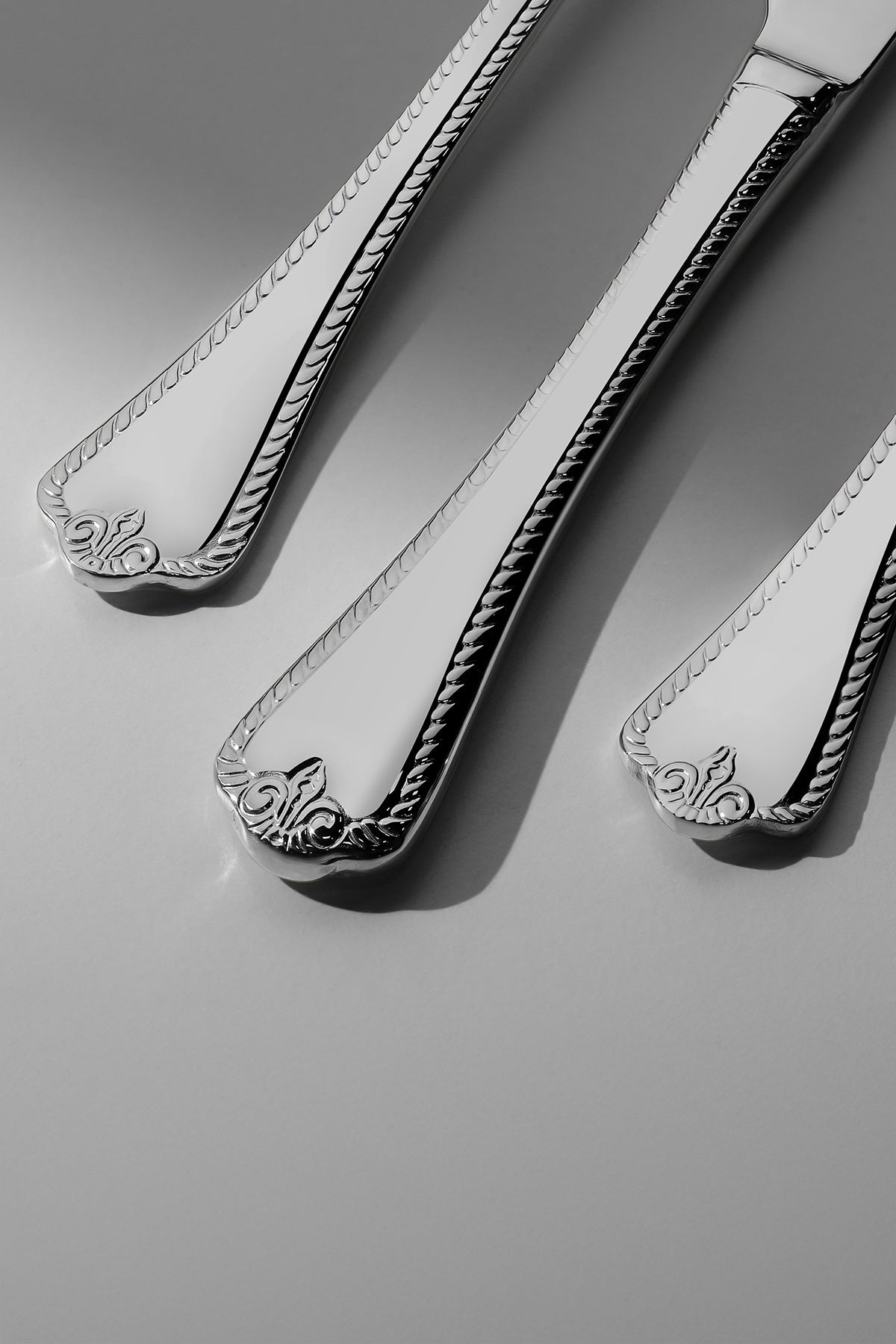 Fulya Plain 36 Piece Boxed Cutlery Set for 6 People