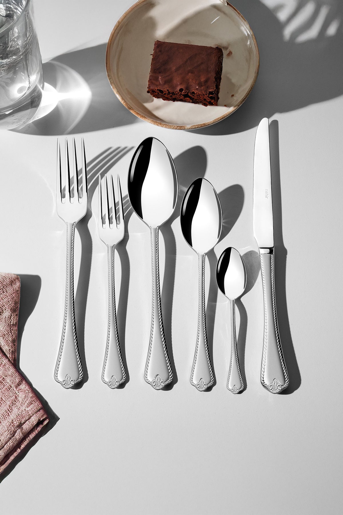 Fulya Saten 12 Kişilik 72 Parça Kutulu Çatal Kaşık Bıçak Takımı