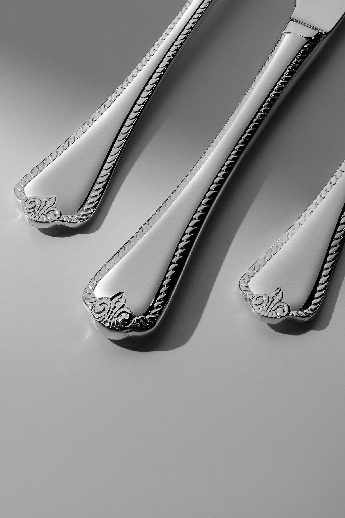 Fulya Saten 12 Kişilik 89 Parça Kutulu Çatal Kaşık Bıçak Takımı