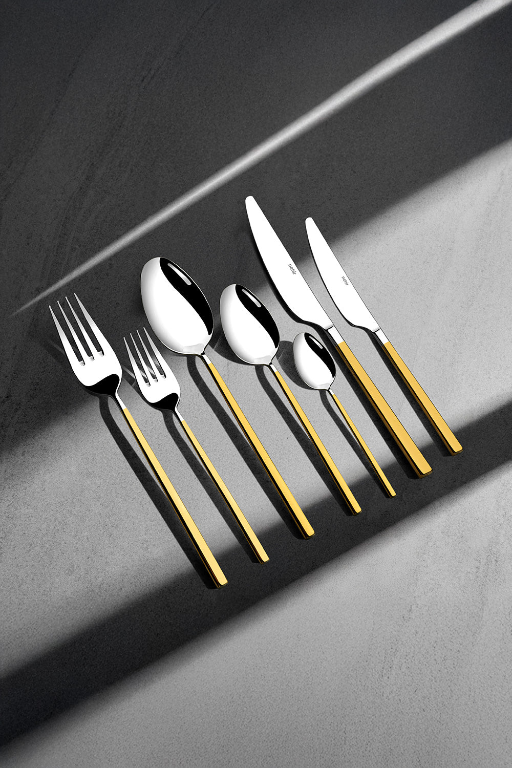 Gloria Altın Sade 12 Kişilik 84 Parça Deri Kutulu Çatal Kaşık Bıçak Takımı