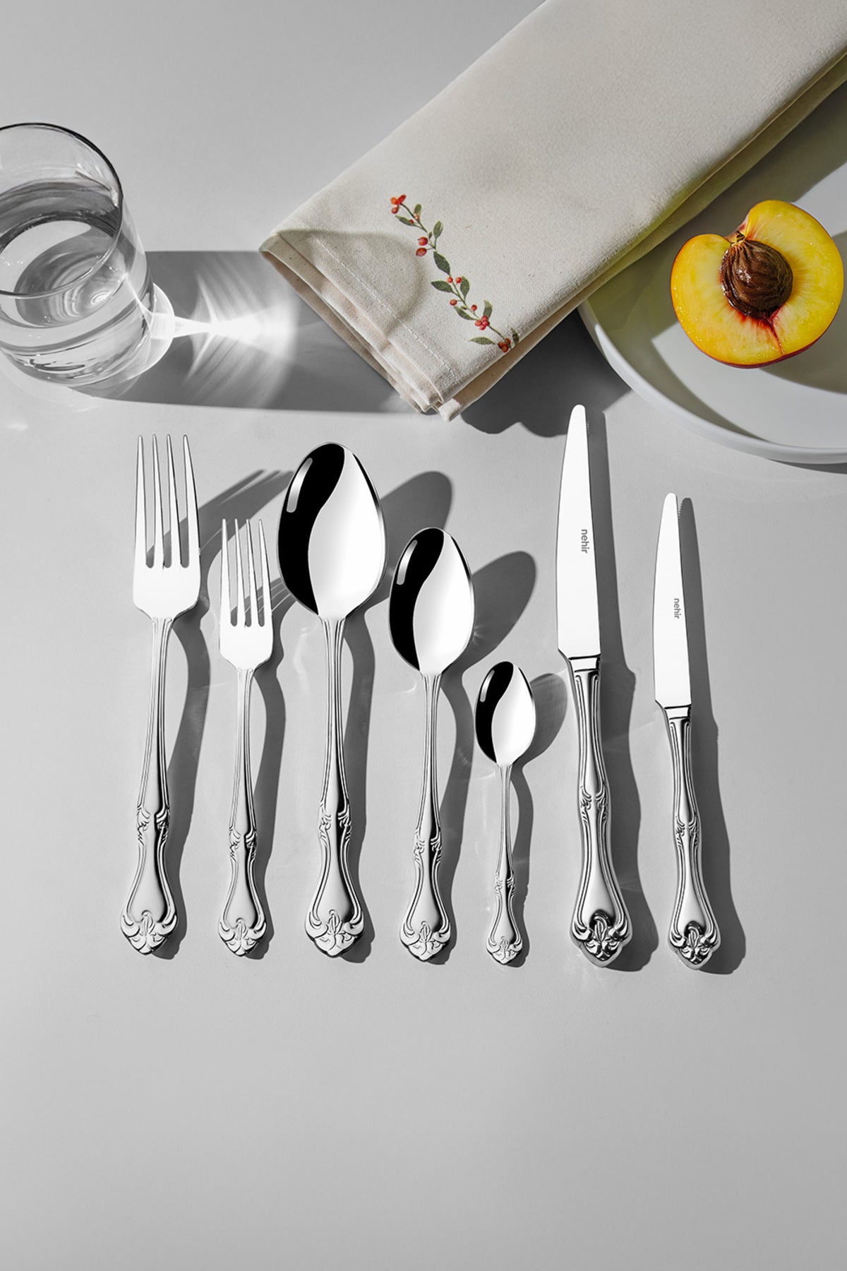 Lalezar Satin 12 Person 84 Piece Cutlery Set with Leather Box