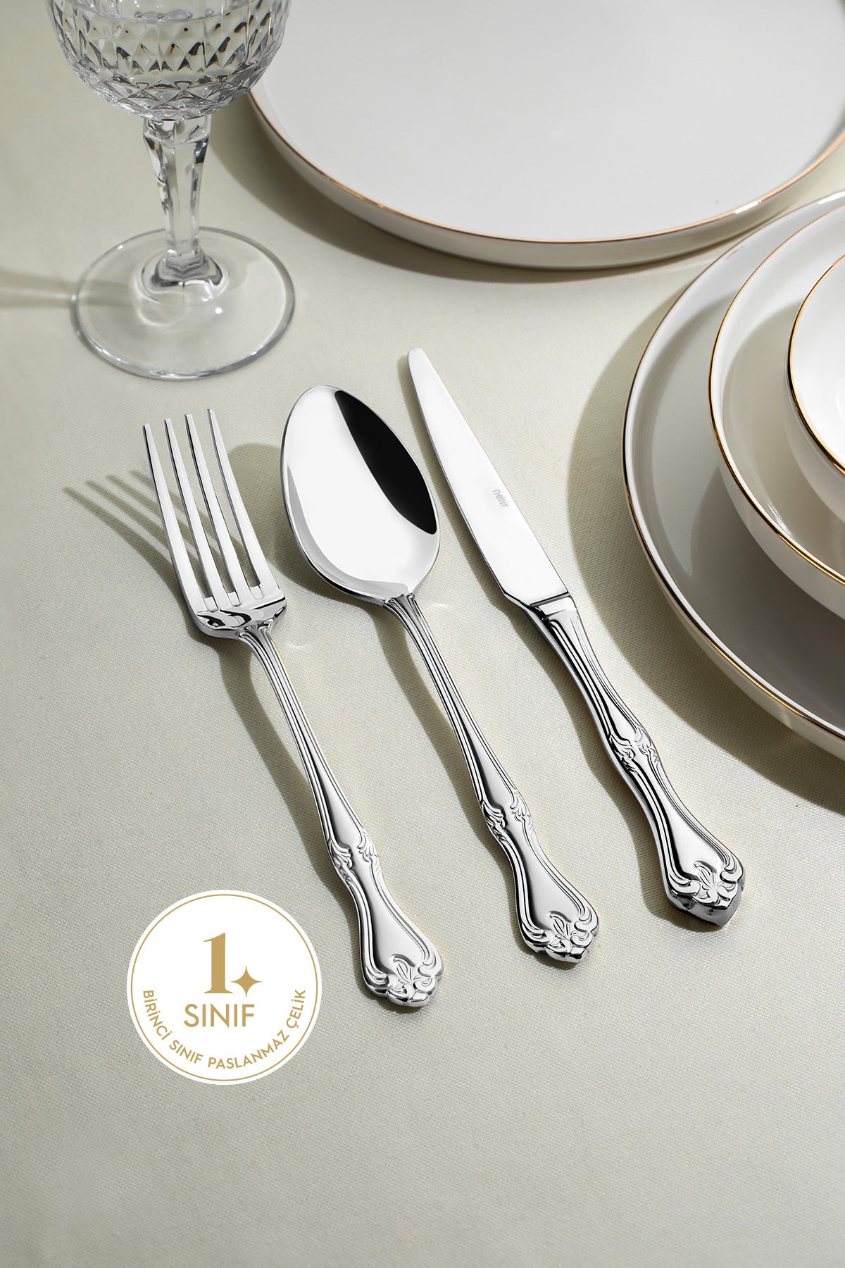 Lalezar Saten 12 Kişilik 84 Parça Deri Kutulu Çatal Kaşık Bıçak Takımı