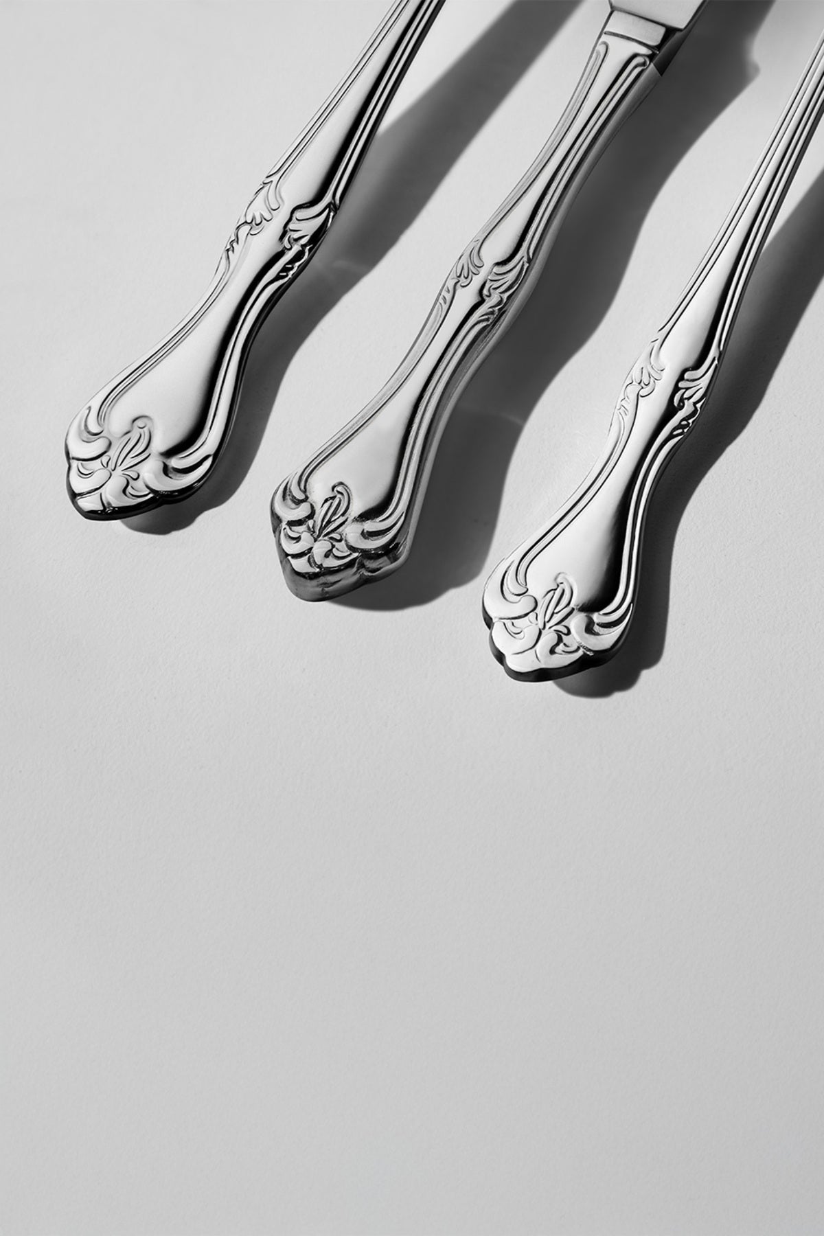 Lalezar Saten 12 Kişilik 89 Parça Deri Kutulu Çatal Kaşık Bıçak Takımı