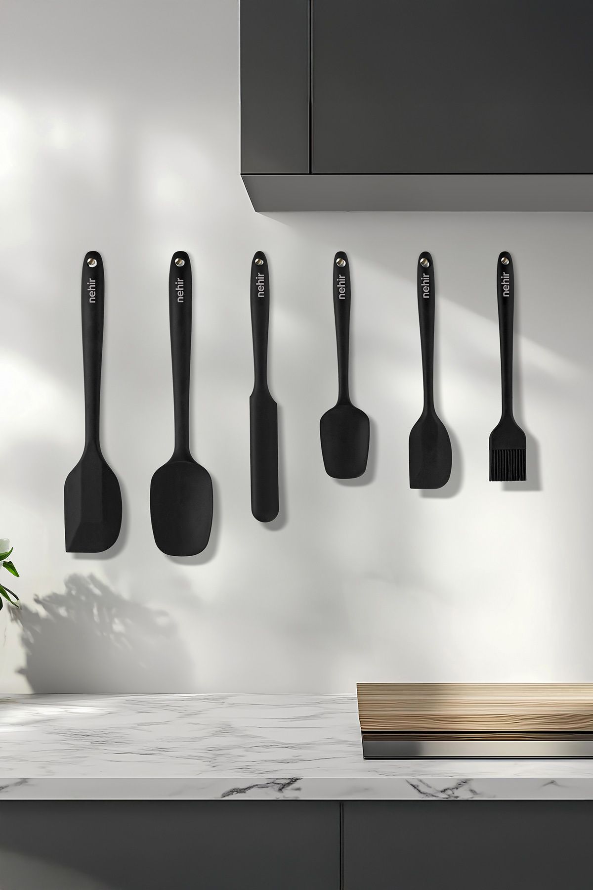 Lenora 6 Parça Silikon Servis Takımı