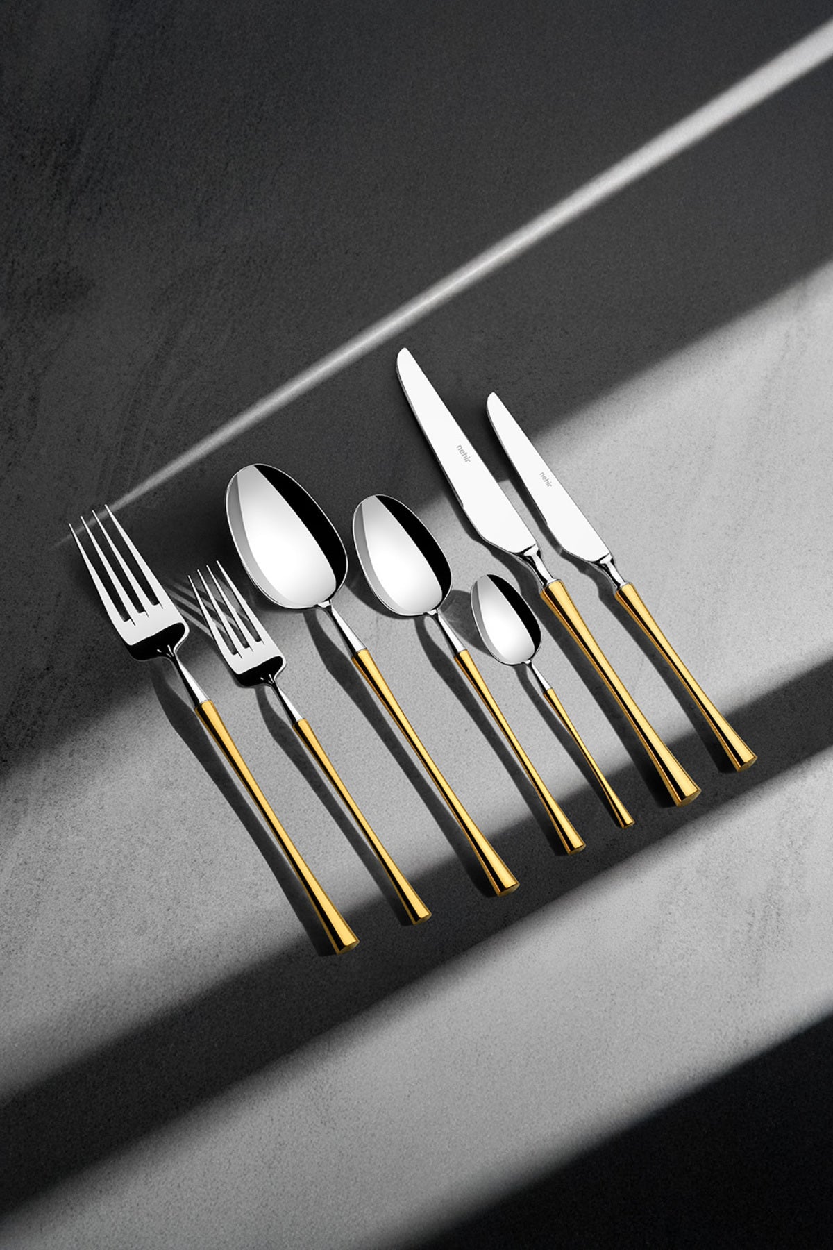 Marbella Gold Plain 12 Person 84 Piece Cutlery Set with Leather Box