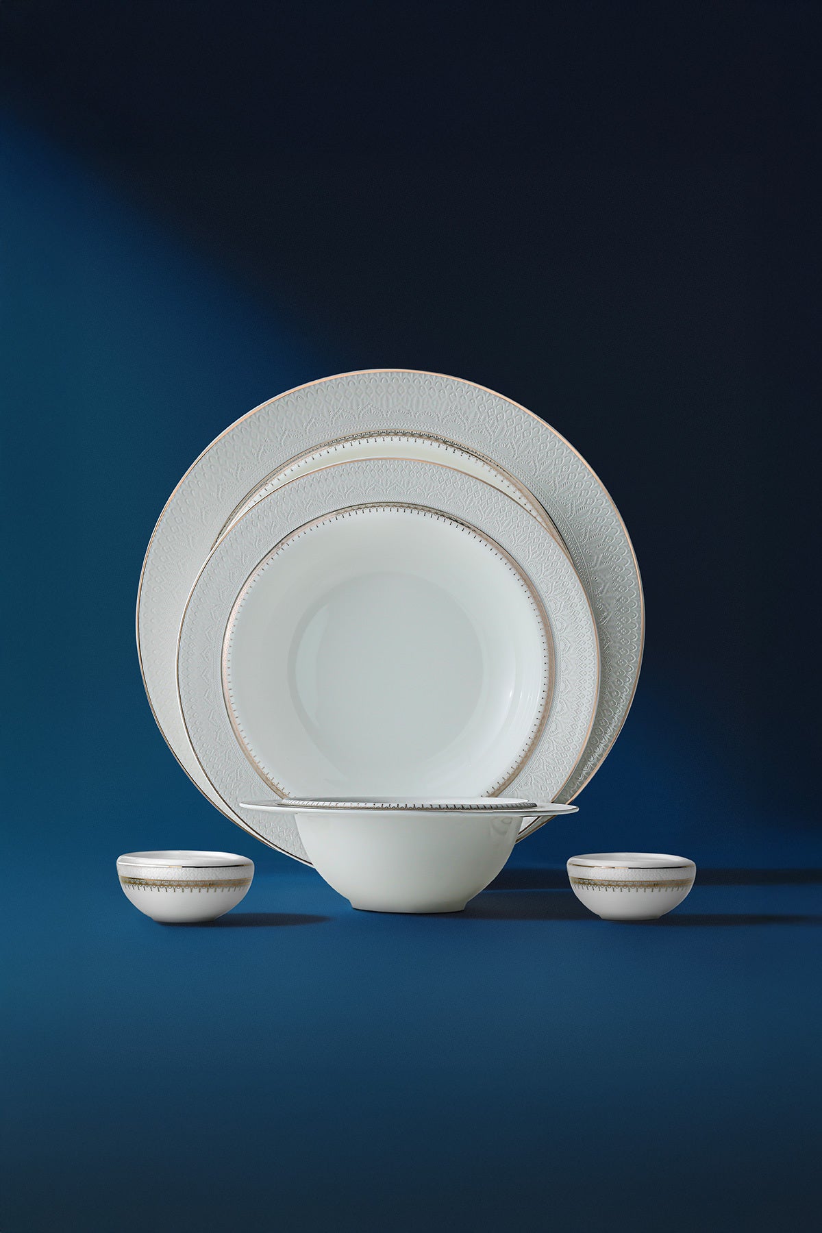 Margaret Lisa 57-Piece Porcelain Dinner Set