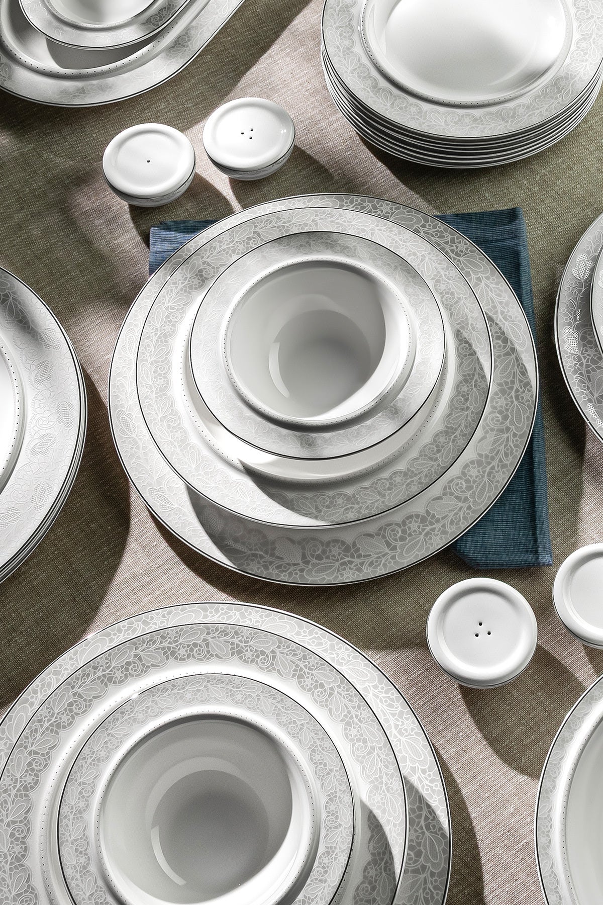 Margaret Mary 57-Piece Porcelain Dinner Set