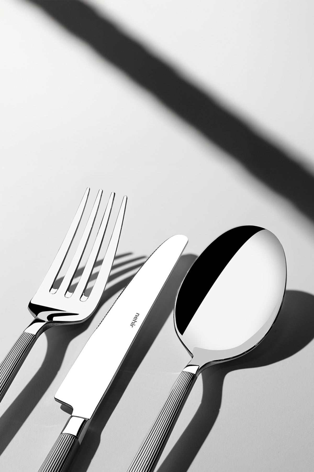 Maria Satin 84 Piece Leather Cutlery Set for 12 People