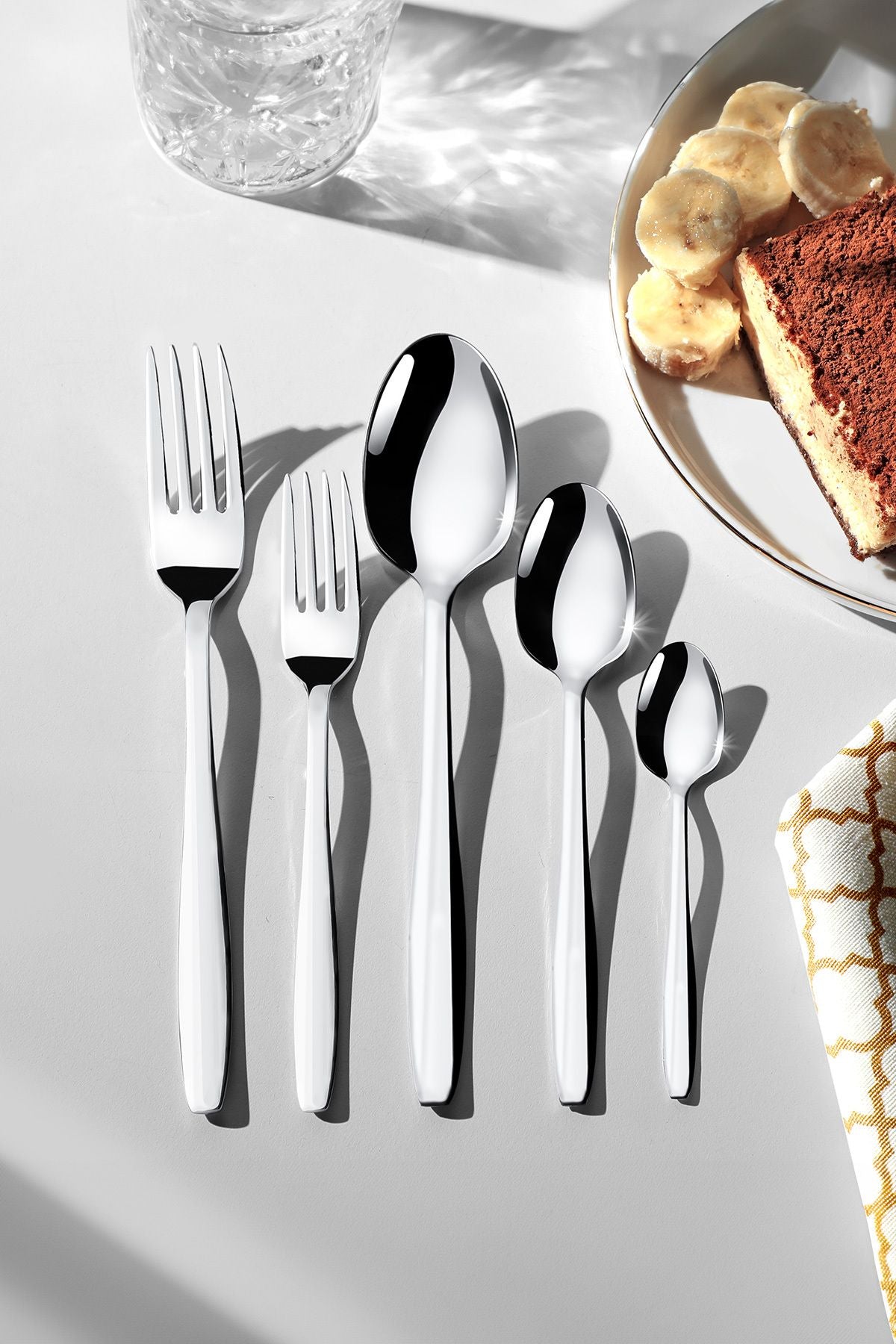 Sahra Plain 30 Piece Boxed Cutlery Set for 6 People