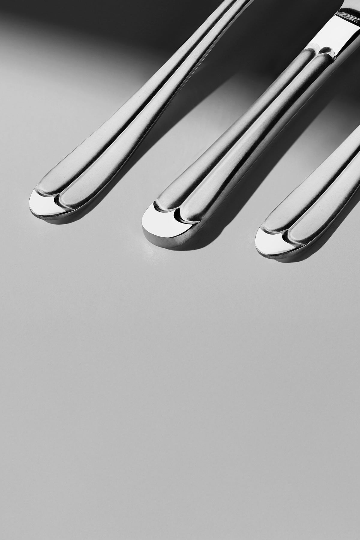 Saray Satin 60 Piece Boxed Cutlery Set for 12 People