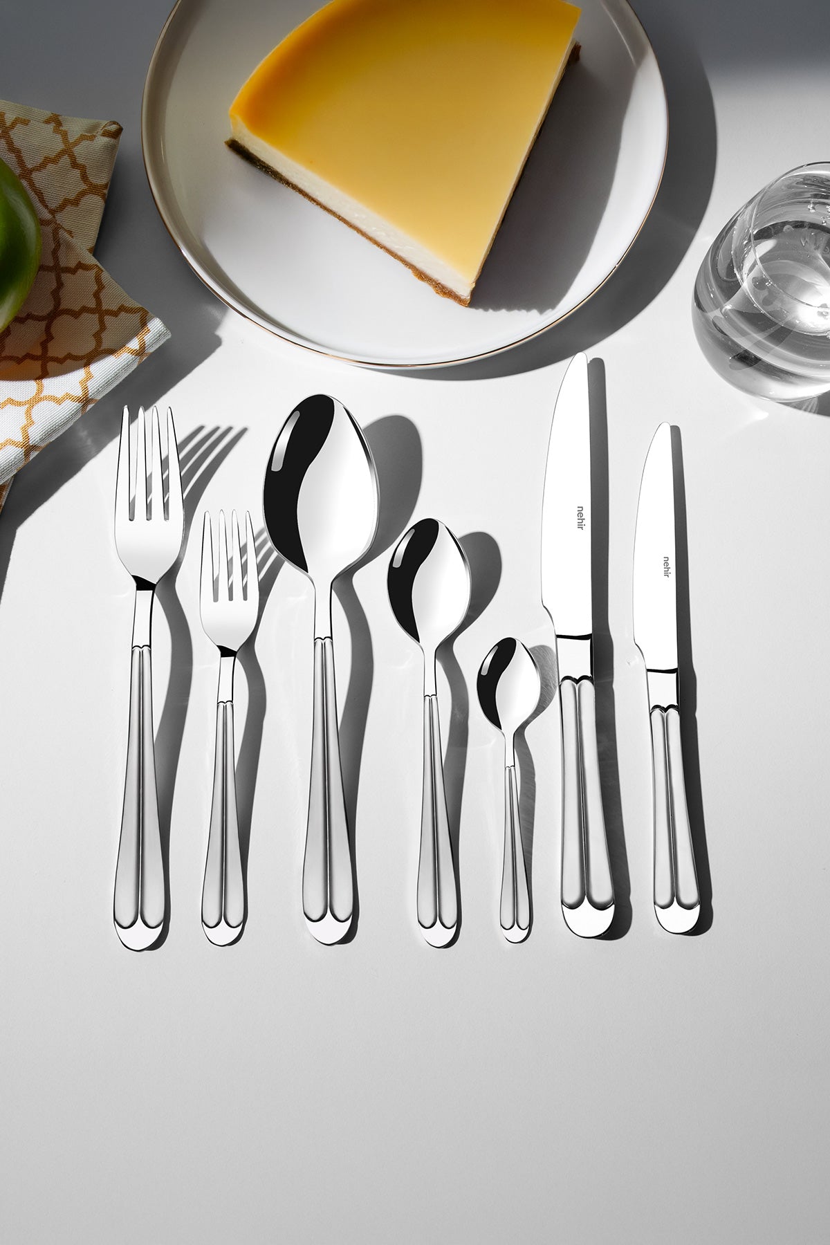 Saray Satin 12 Person 89 Piece Cutlery Set with Leather Box