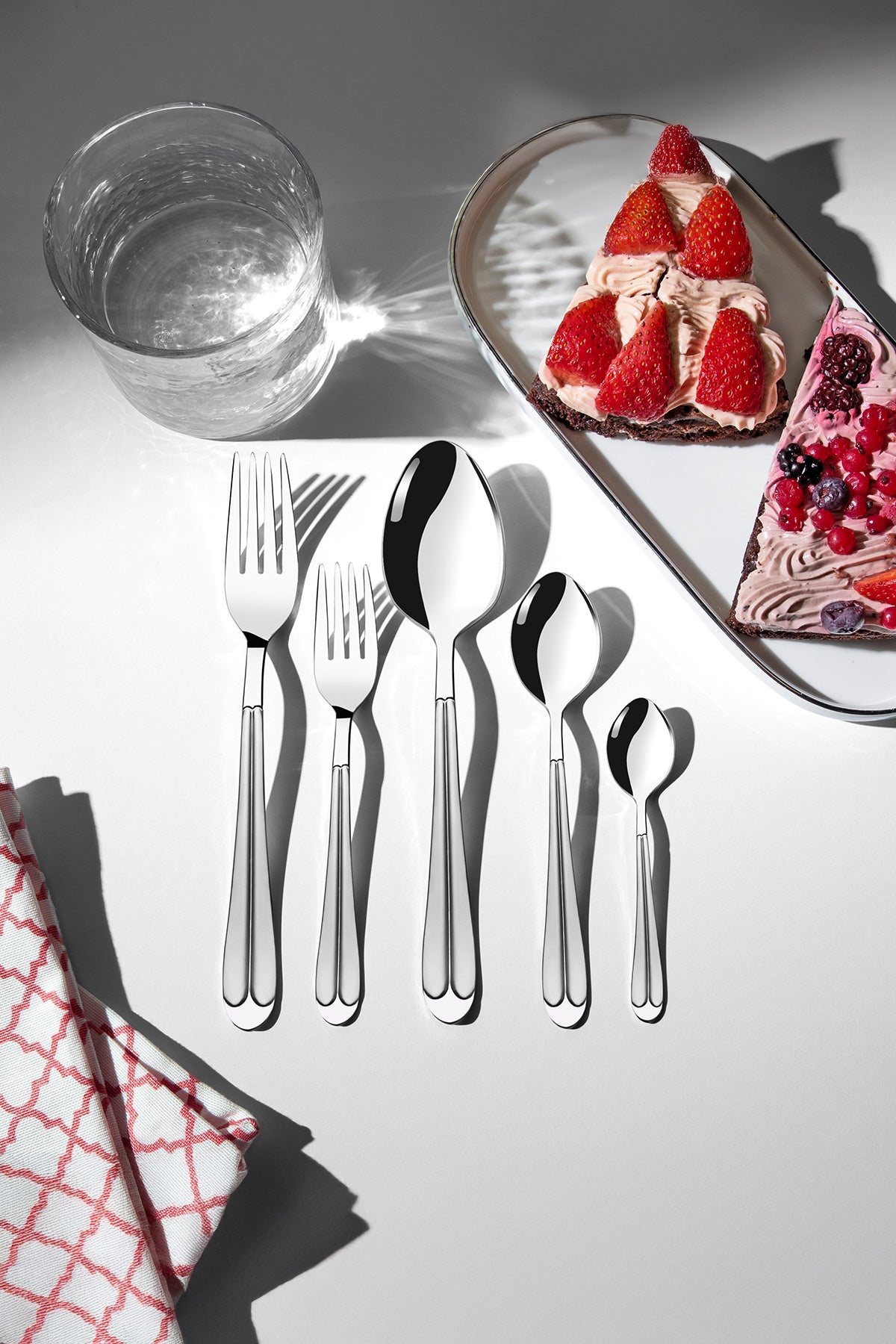 Saray Satin 6 Person 30 Piece Boxed Cutlery Set