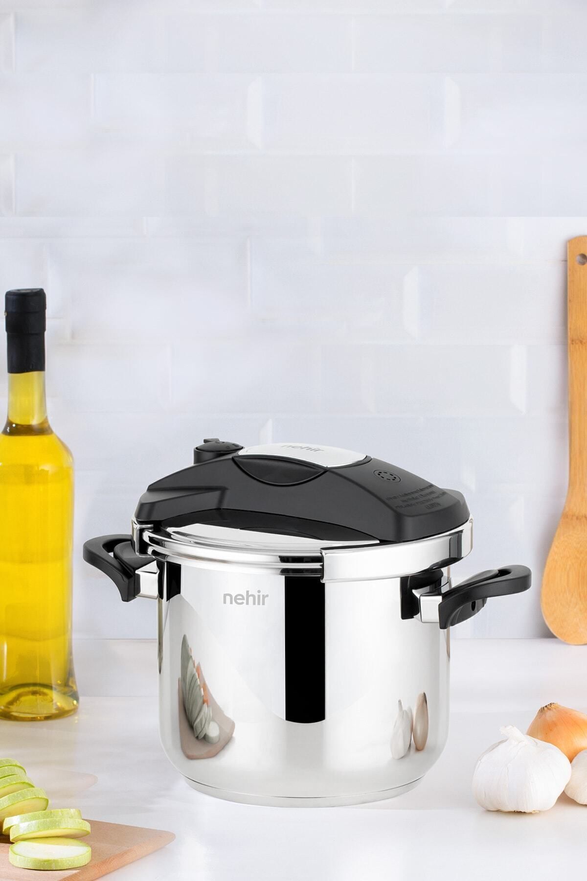 Silver Matik Stainless Steel 7 Liter Pressure Cooker