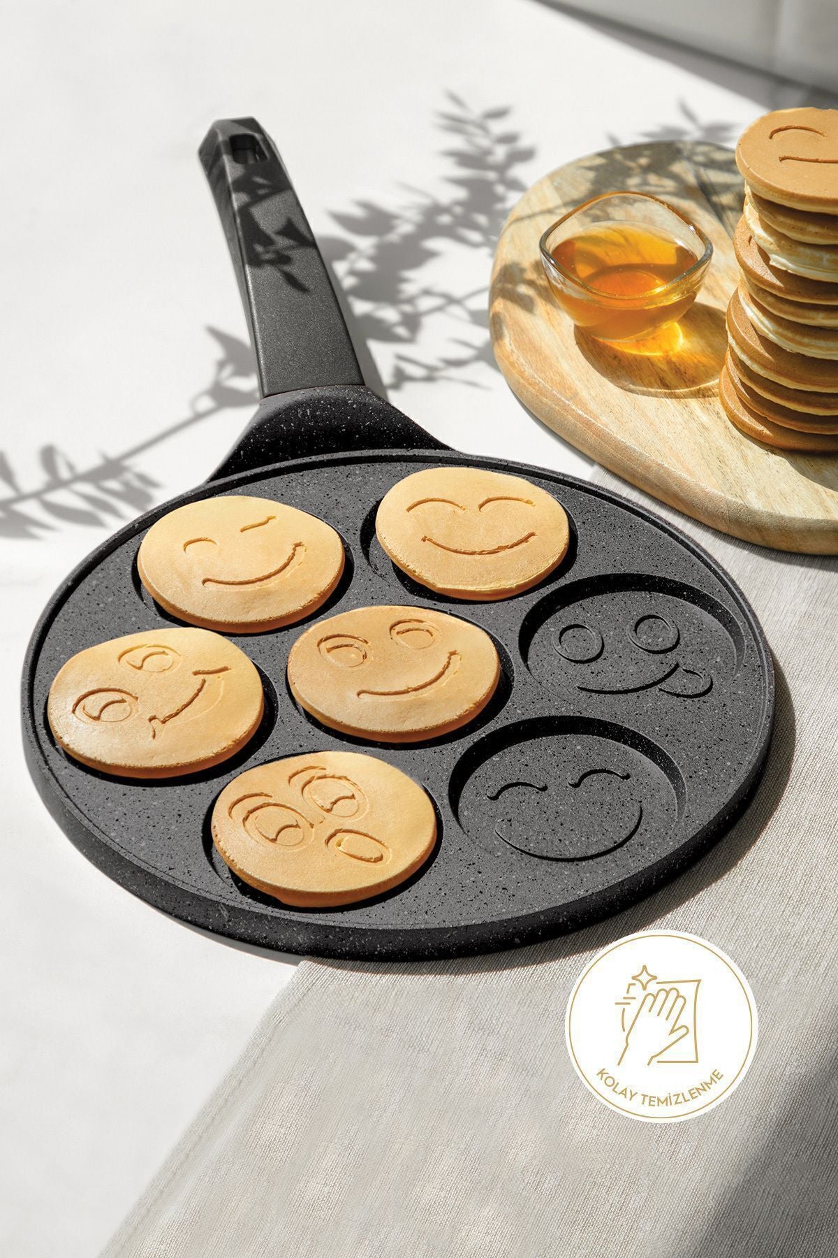 Black Aluminum Casting 27 cm Crepe Pan