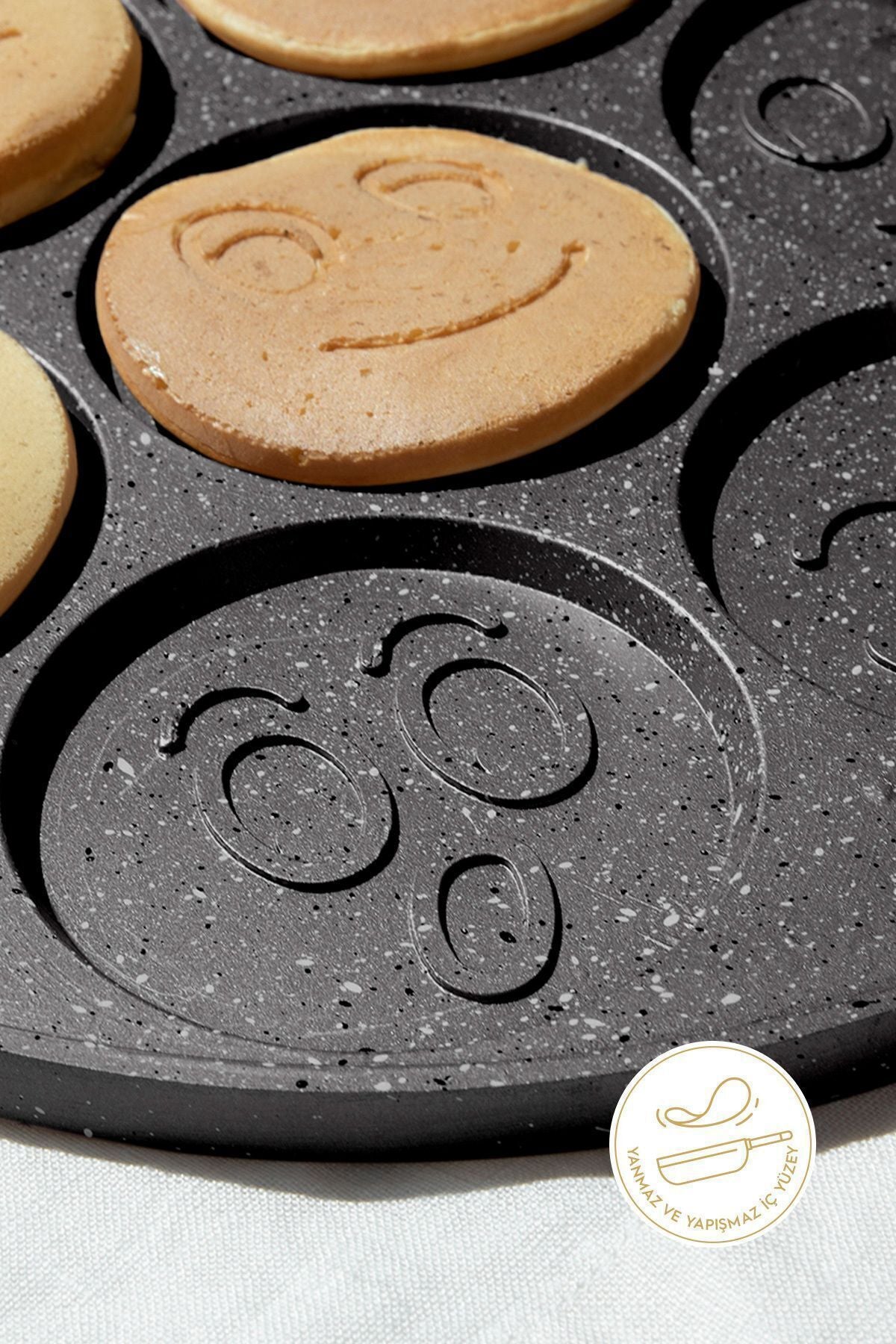 Black Aluminum Casting 27 cm Crepe Pan