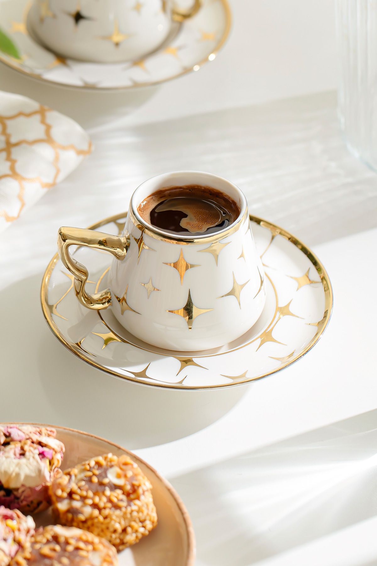 Tutku 12 Piece Porcelain Coffee Cup Set for 6 People