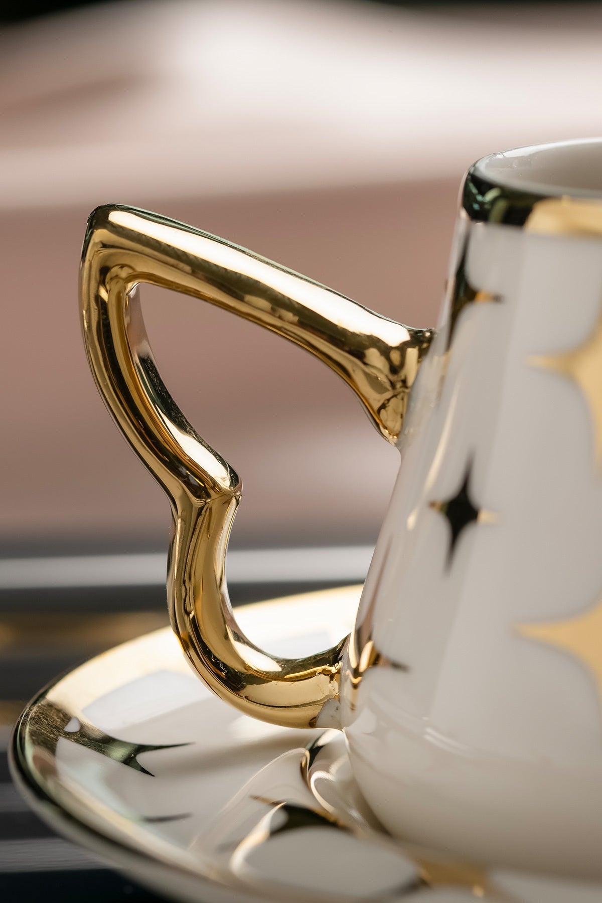 Tutku 6 Kişilik 12 Parça Porselen Kahve Fincan Takımı