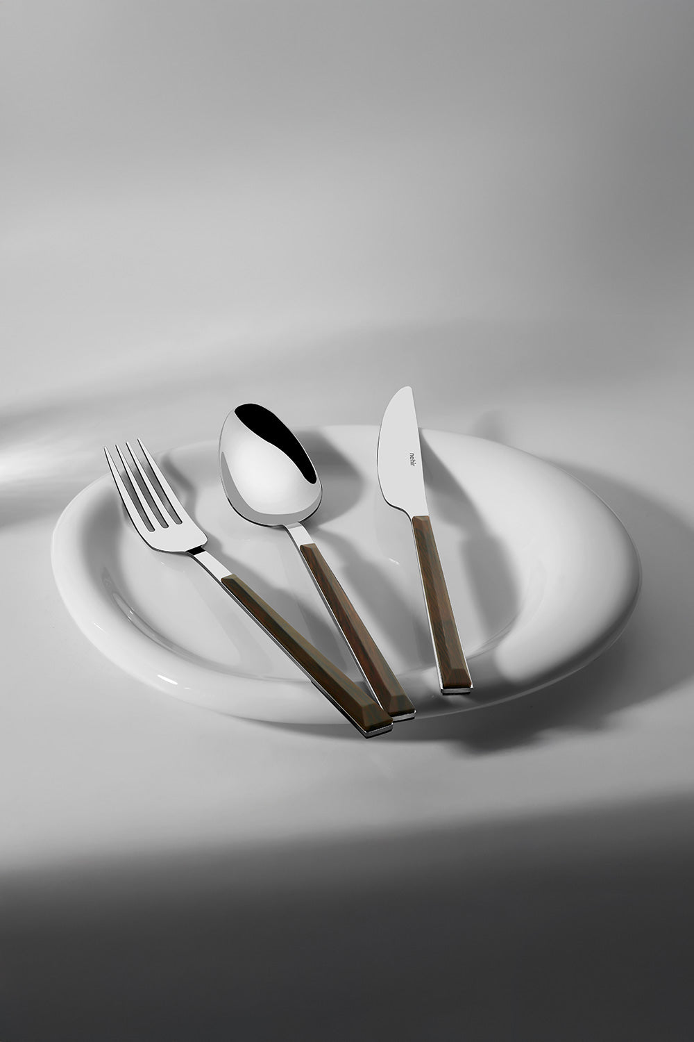 Viola Wooden 18 Piece Boxed Cutlery Set for 6 People