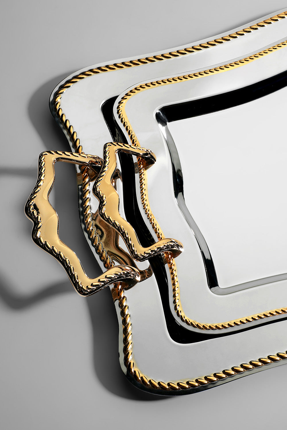 Chain 2-Piece Gold Plain Steel Tray Set